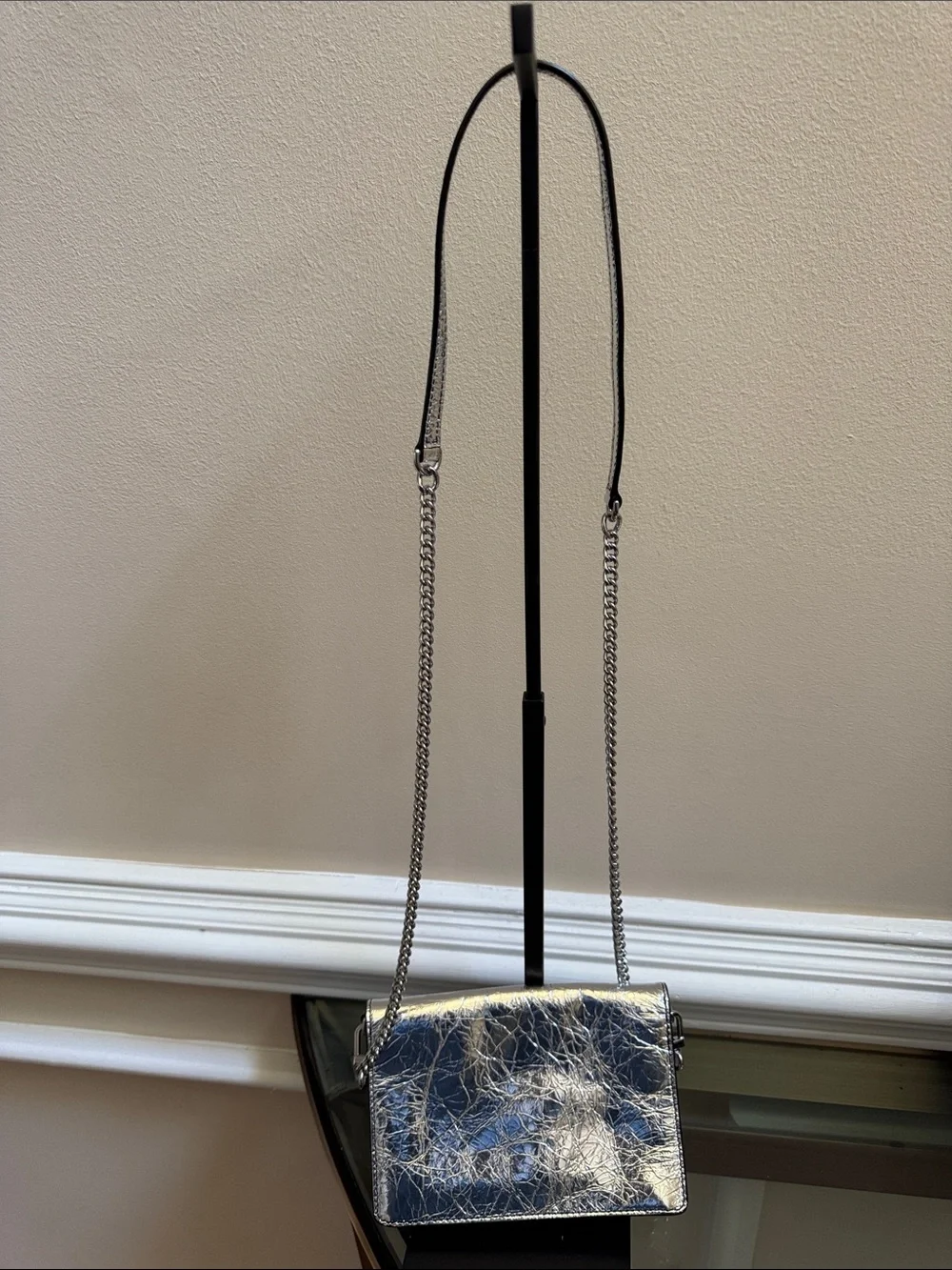 Tory Burch Silver Cracked Metallic Envelope Crossbody